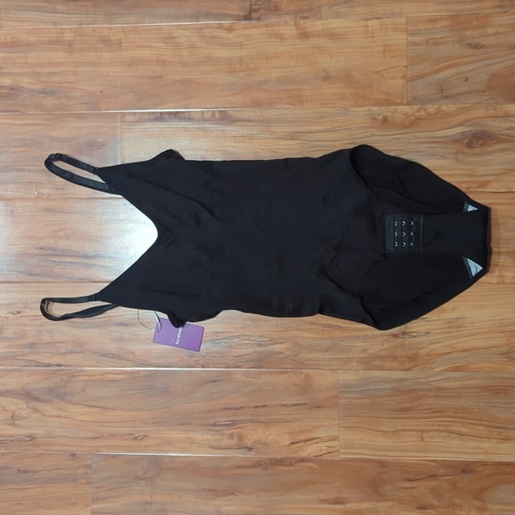 HeyShape Snatched Shapewear Bodysuit Size Women's Large Black NWT - Picture 3 of 5